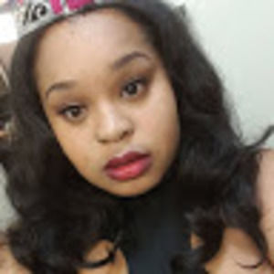 Meet your Posher, Kiana